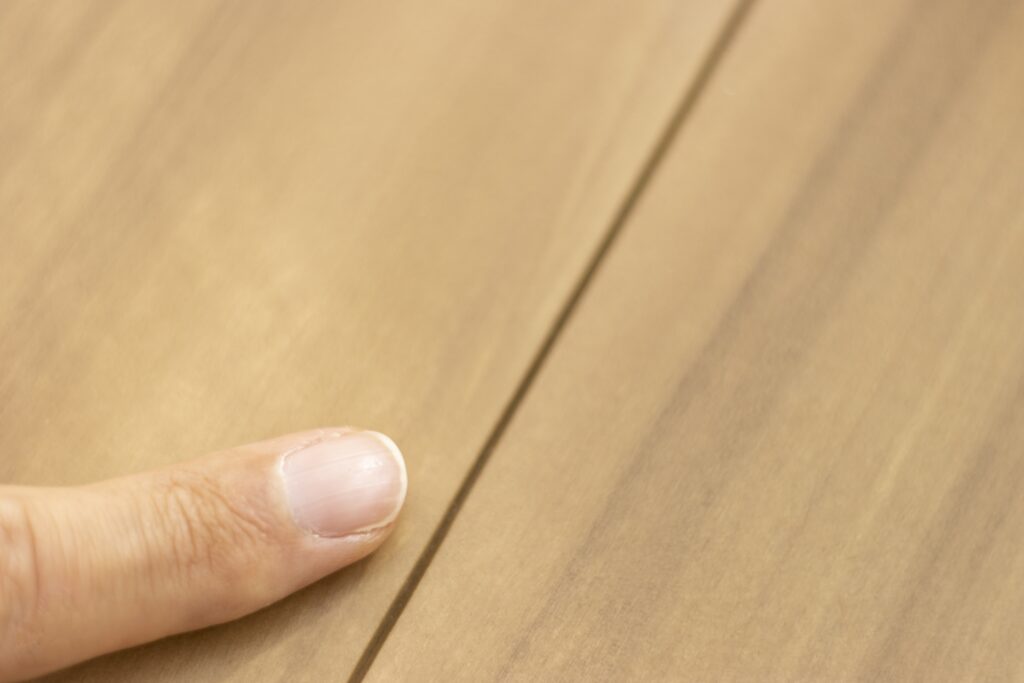 【いわき リペア・補修】交換せずに補修で費用削減｜いわきリペアナビ　床鳴り補修イメージ画像